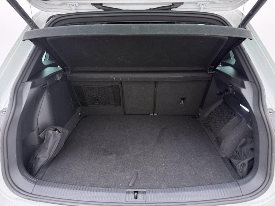 Volkswagen Tiguan 1.4 TSI eHybrid R-Line Business+
