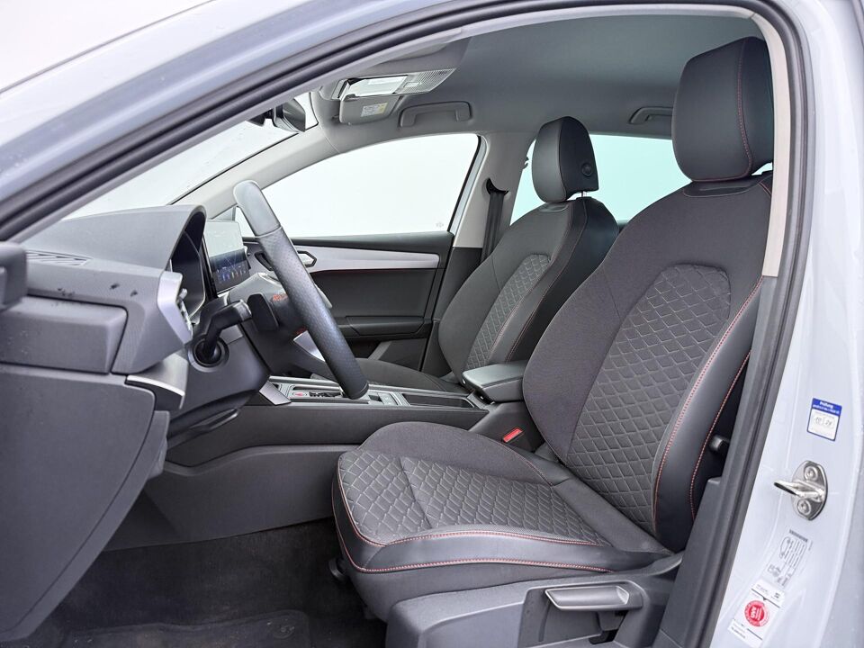 SEAT Leon Sportstourer 1.4 TSI eHybrid PHEV FR Business Intense