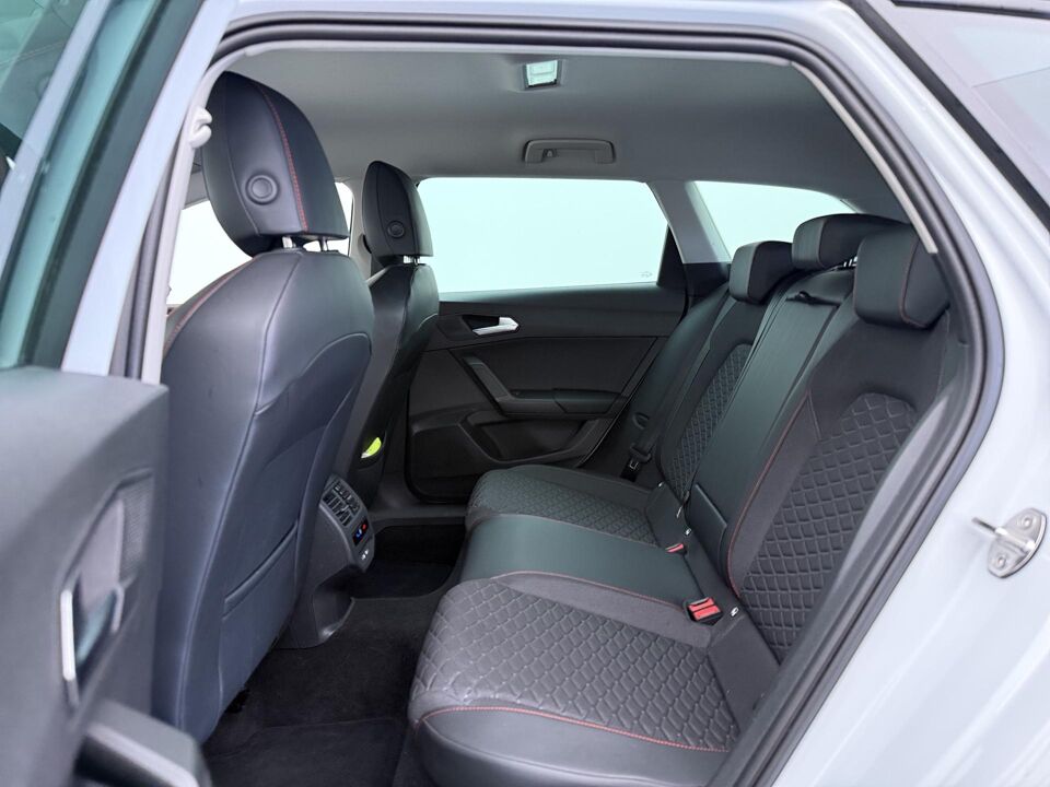 SEAT Leon Sportstourer 1.4 TSI eHybrid PHEV FR Business Intense