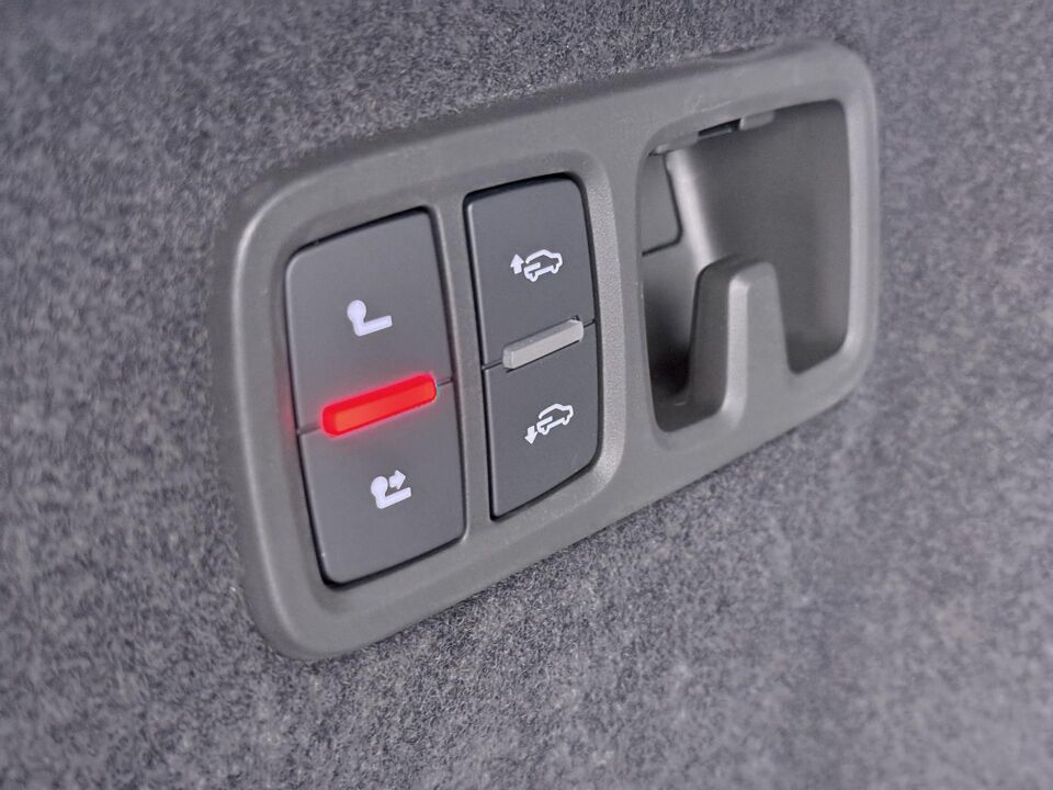 Audi Q8 Pro Line S 55 TFSI e 290 kW / 394 PK Quattro