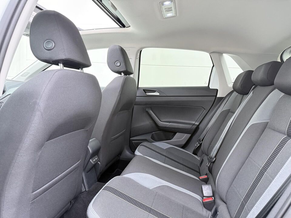 Volkswagen Polo 1.0 TSI Highline Business R-Line