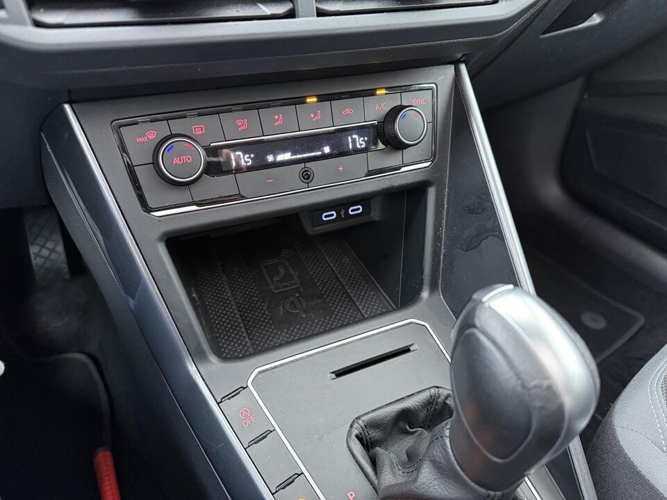 Volkswagen Polo 1.0 TSI Highline Business R-Line