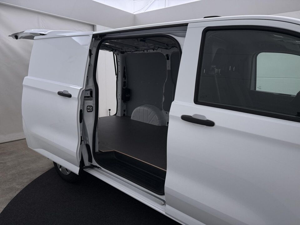 VW-Bedrijfswagens Transporter T7 2.0 TDI 150 PK Aut. L1 Life