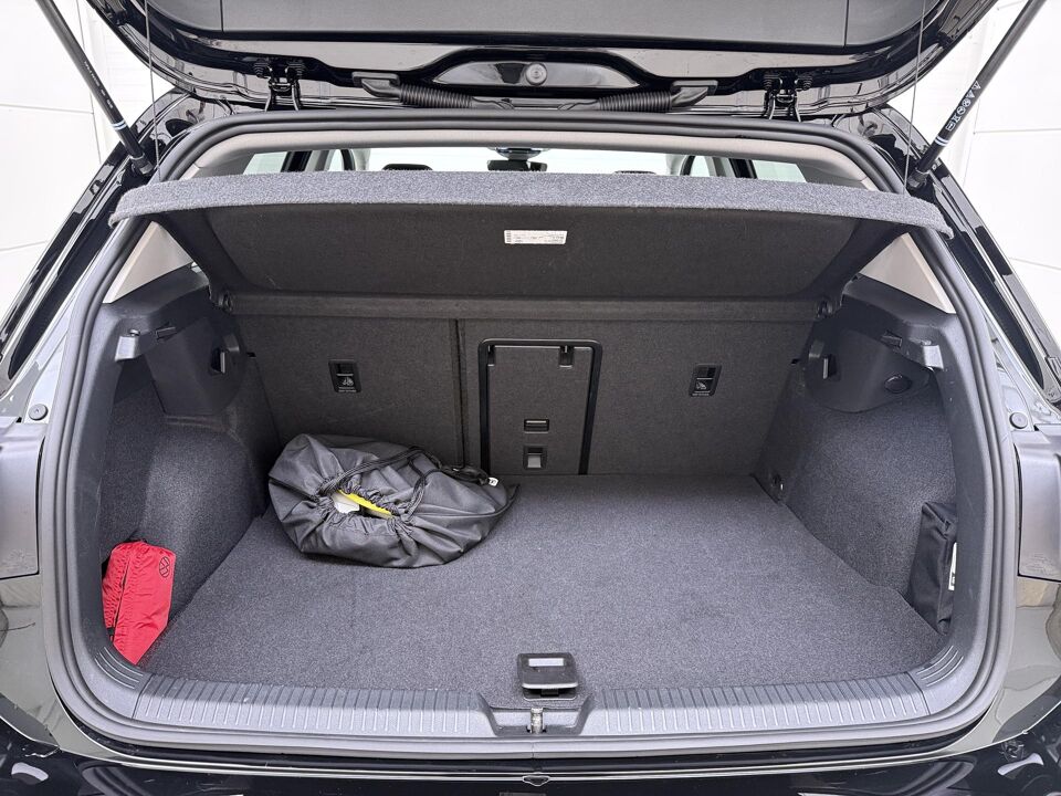 Volkswagen Golf 1.5 eHybrid Life Edition