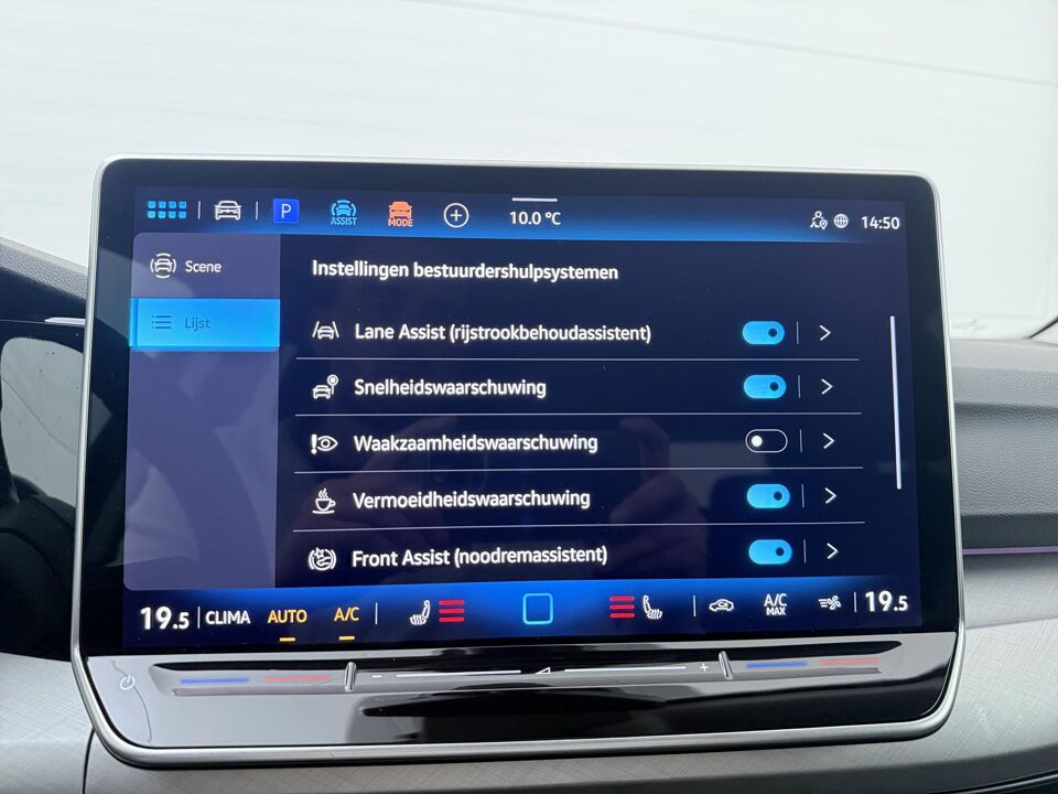 Volkswagen Golf 1.5 eHybrid Life Edition