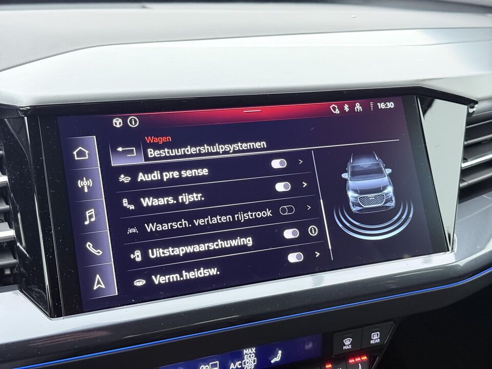Audi Q4 e-tron S edition Competition 45 82 kWh 210 kW / 286 PK