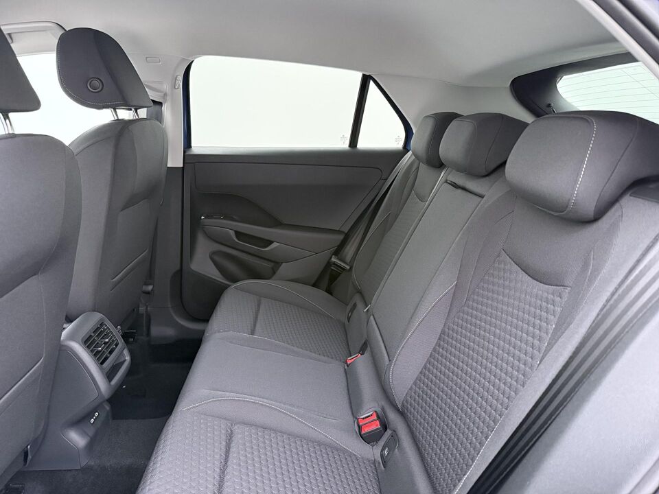 Volkswagen T-Roc Life First Edition 1.5 eTSI 85 kW / 116 PK