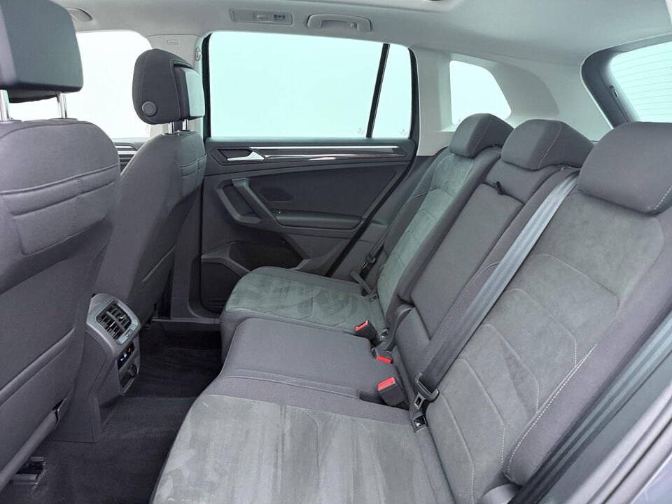 Volkswagen Tiguan 1.4 TSI eHybrid Elegance