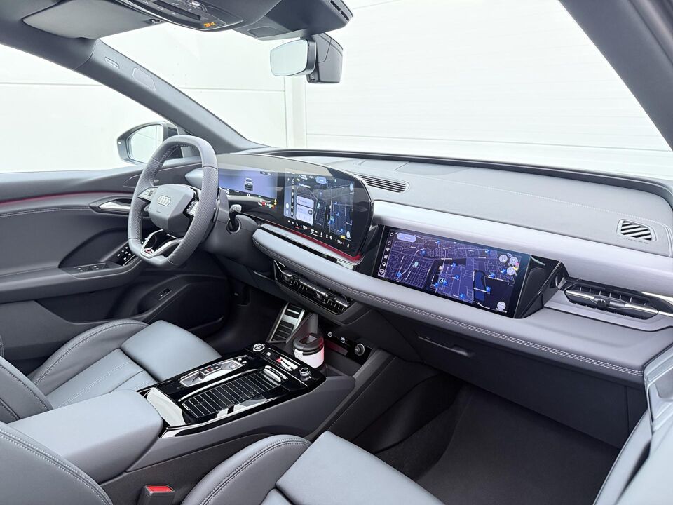 Audi Q6 e-tron S edition 100 kWh 315 kW / 428 PK