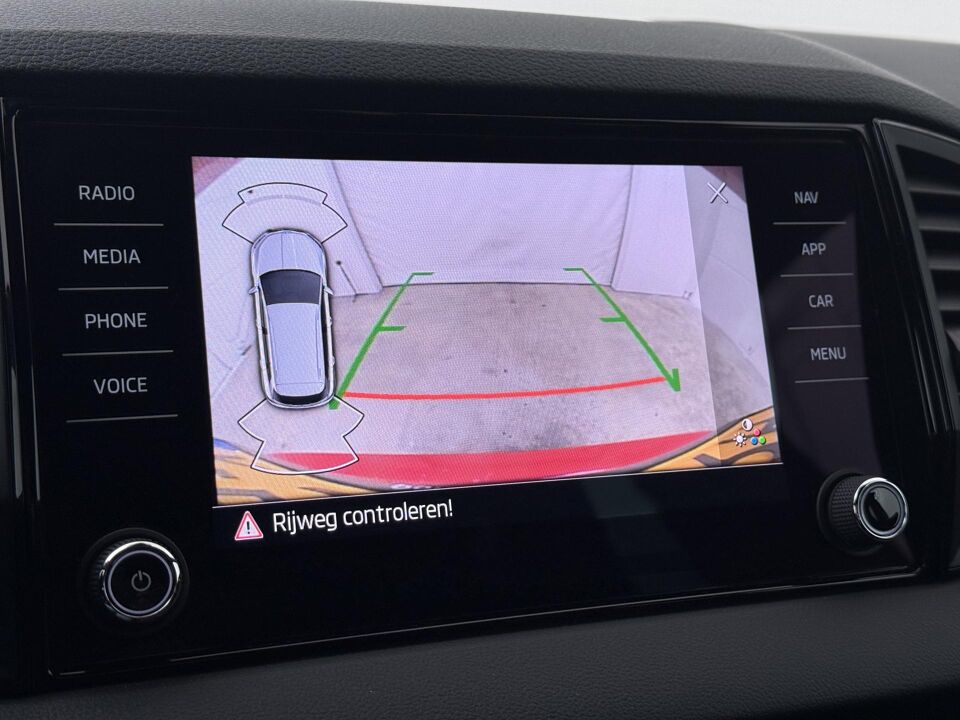 Škoda Karoq Sportline Business 1.5 TSI