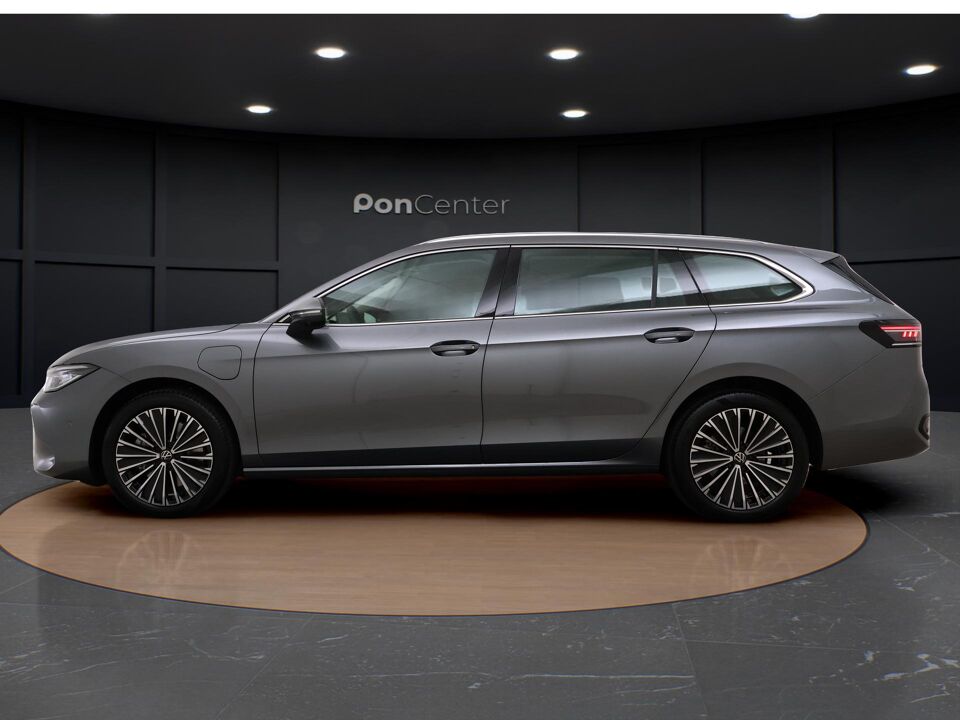 Volkswagen Passat Variant Elegance Business 1.5 eHybrid 150 kW / 204 PK