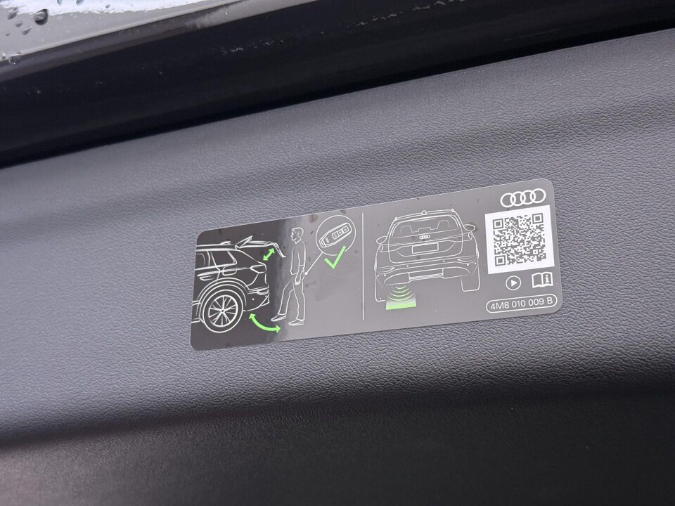 Audi Q6 e-tron S edition 83Kwh 185 kW / 252 PK