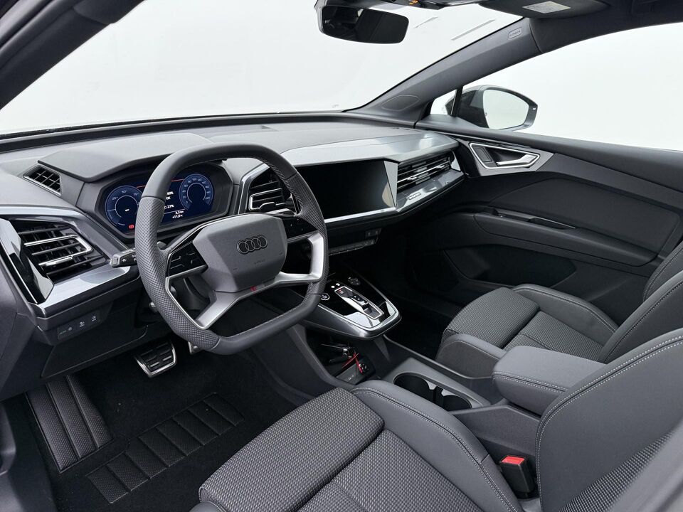 Audi Q4 Sportback e-tron S edition Competition 45 82 kWh 210 kW / 286 PK