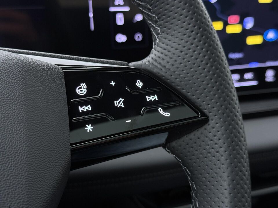 Audi Q6 e-tron S edition 83 Kwh 185 kW / 252 PK