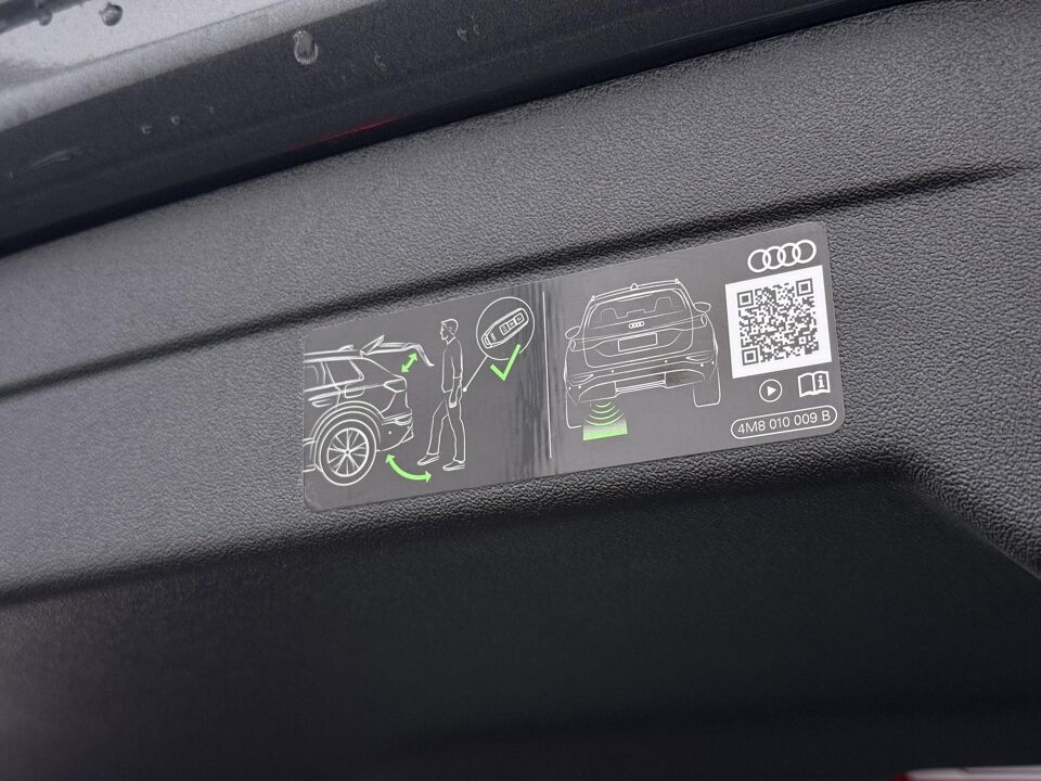 Audi A5 Avant S edition 2.0 e-hybrid 220 kW / 299 PK