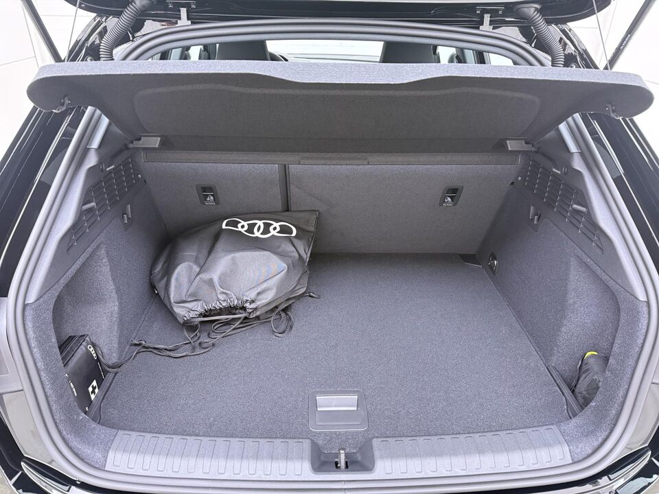 Audi A3 Sportback Advanced edition 40 TFSI e 150 kW / 204 PK