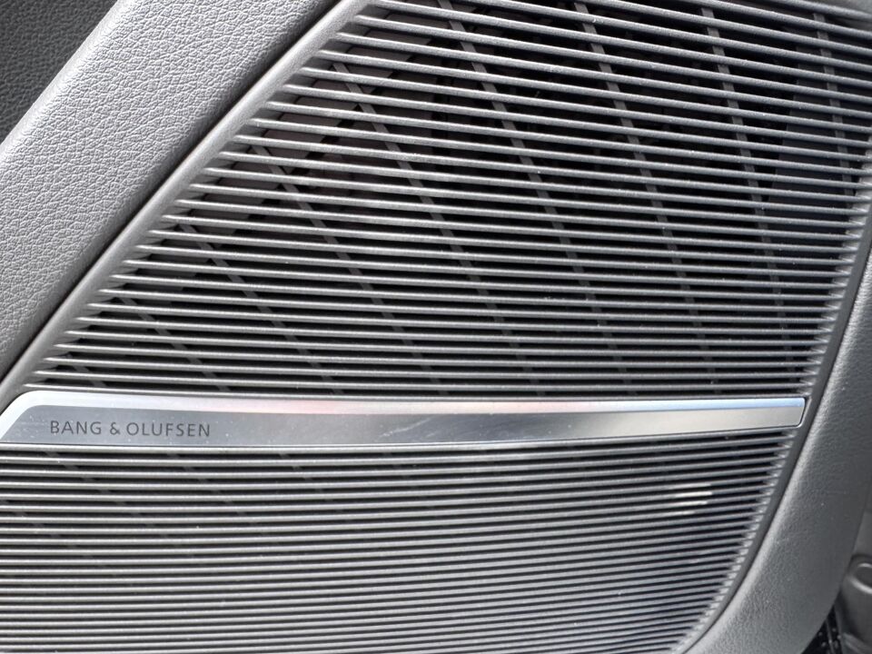 Audi Q8 60 TFSI e Quattro S-Line