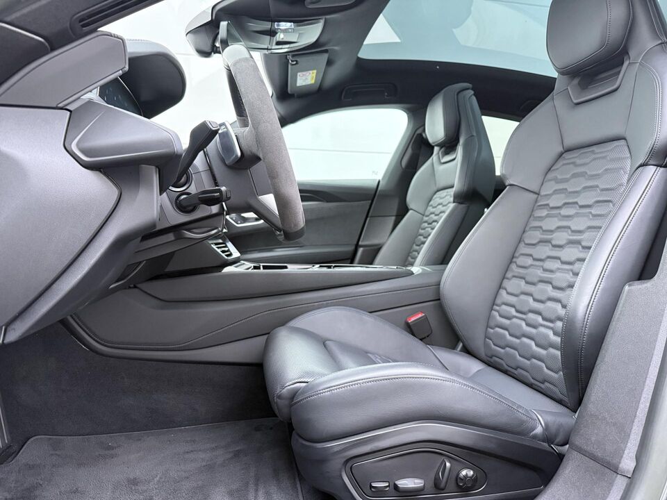 Audi e-tron GT 93 kWh