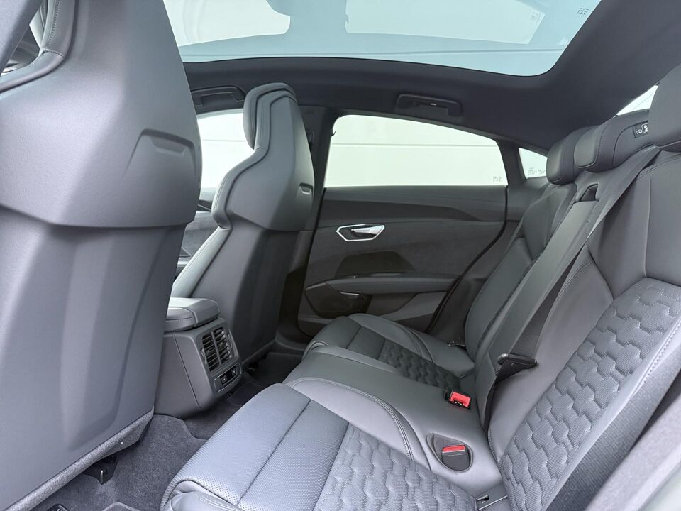 Audi e-tron GT 93 kWh