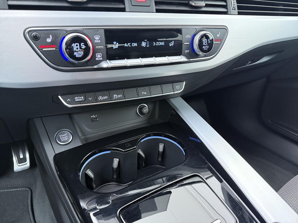 Audi A4 Avant 35 TFSI S-line