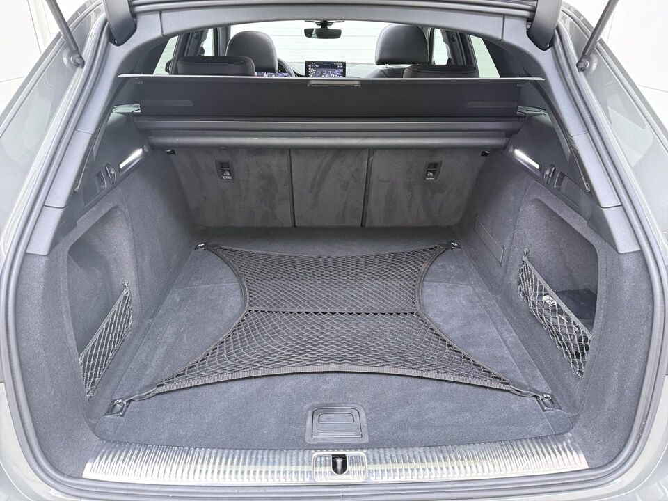 Audi A4 Avant 35 TFSI S-line