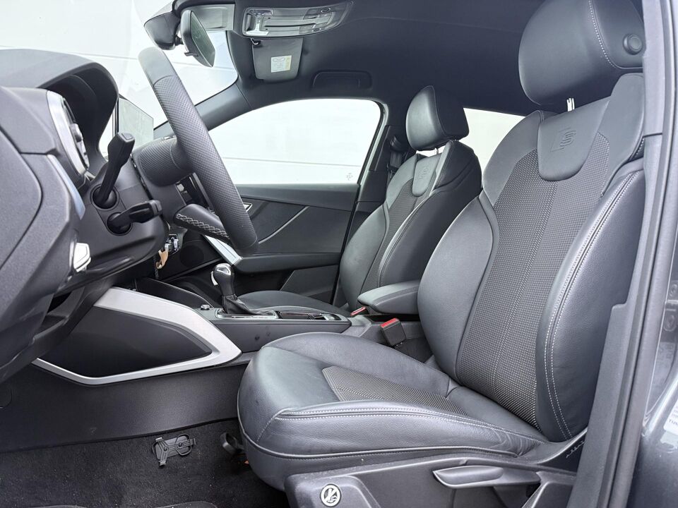 Audi Q2 35 TFSI S-line