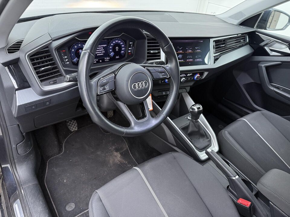 Audi A1 Sportback 25 TFSI Advanced edition
