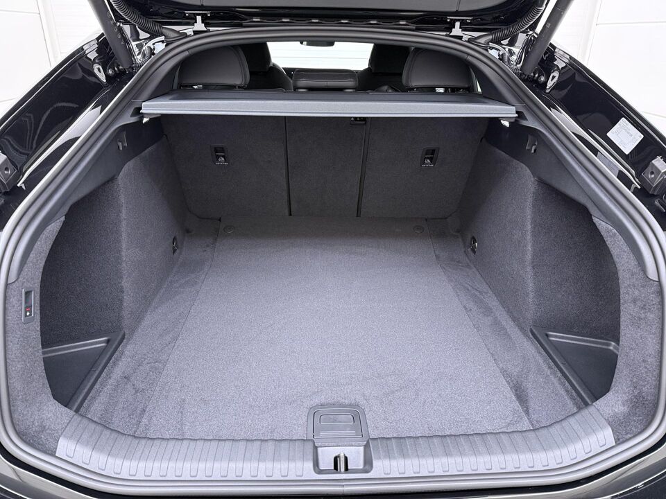 Audi A6 Sportback e-tron S edition 83 kWh 210 kW / 286 PK