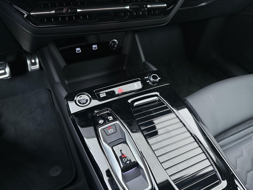 Audi A6 Sportback e-tron S edition 83 kWh 210 kW / 286 PK