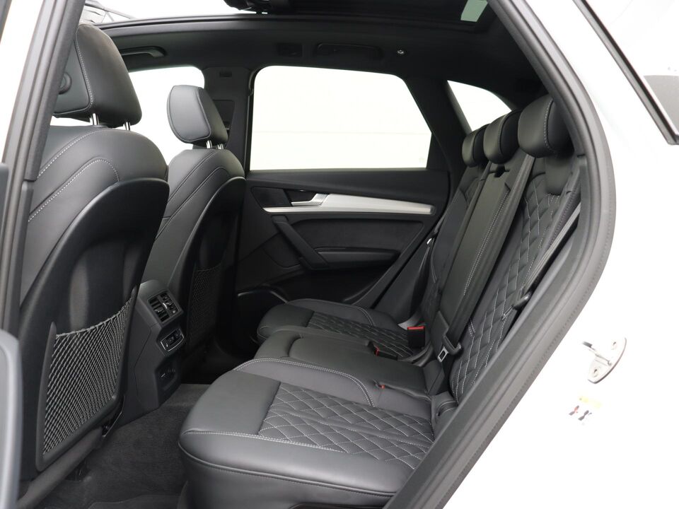 Audi Q5 50 TFSIe 299 PK S-Line