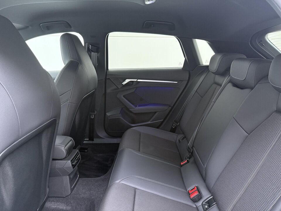 Audi A3 Sportback 45 TFSI e 245 PK S-Line