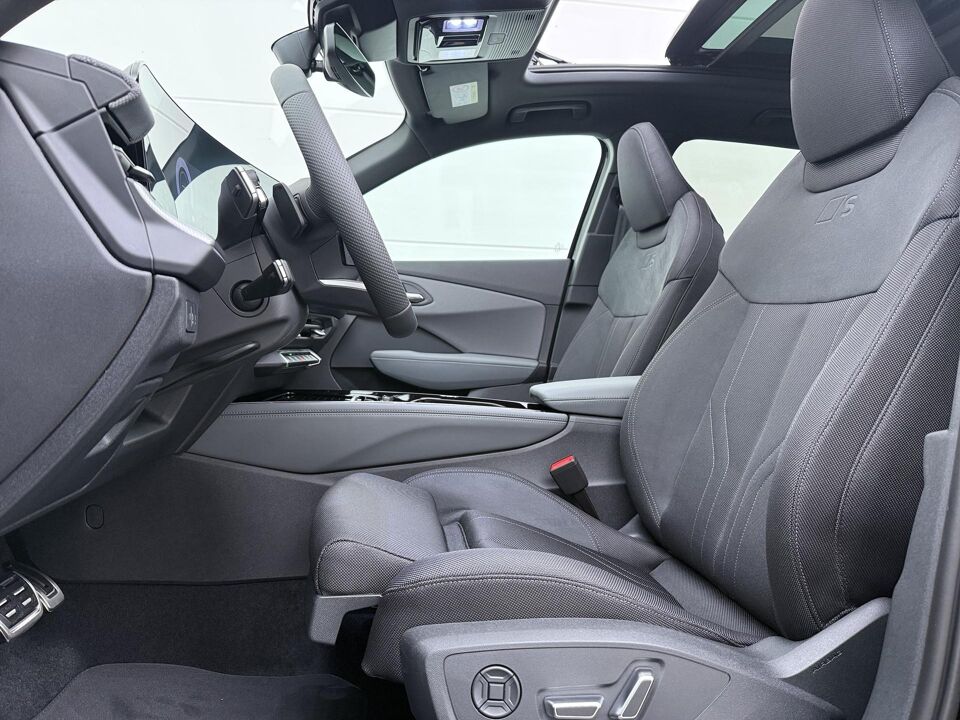Audi Q3 S edition 1.5 e-hybrid 200 kW / 272 PK