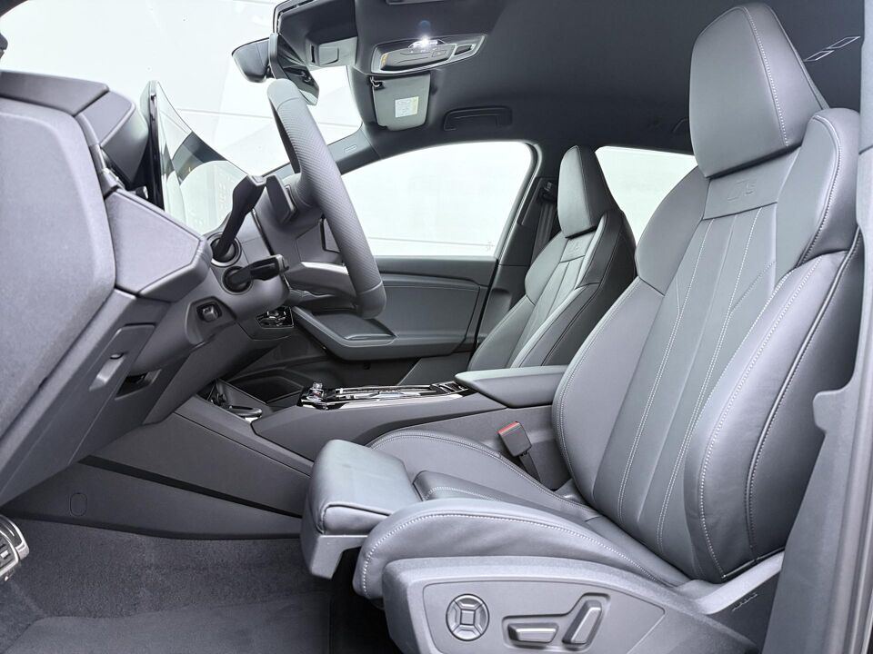 Audi Q6 e-tron S edition 83 Kwh 185 kW / 252 PK