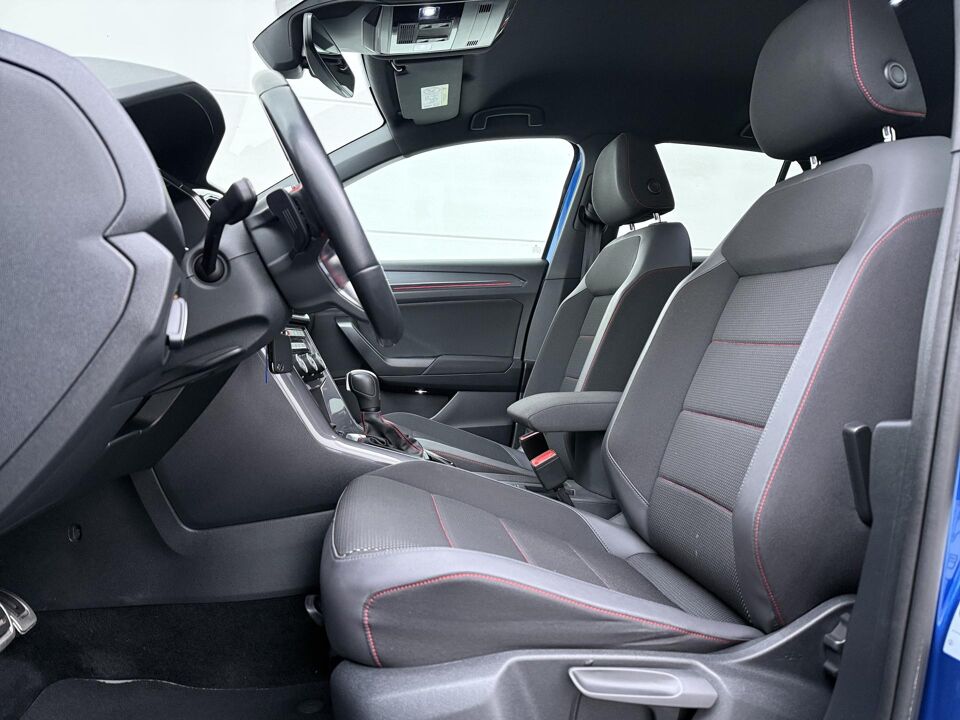 Volkswagen T-Roc 1.5 TSI Sport R-line