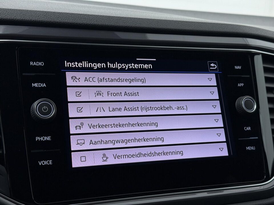 Volkswagen T-Roc 1.5 TSI Sport R-line