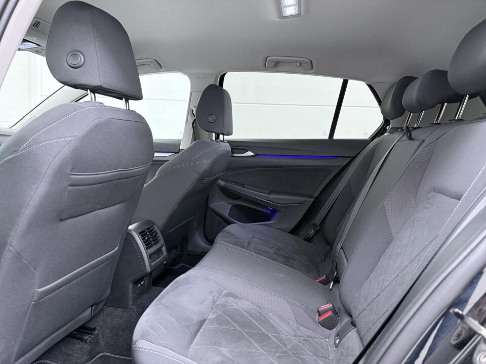 Volkswagen Golf 1.0 eTSI Life