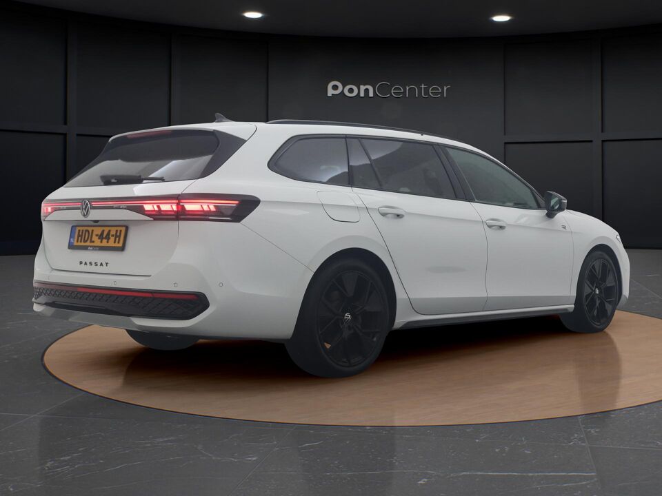 Volkswagen Passat Variant 1.5 eTSI R-Line Edition