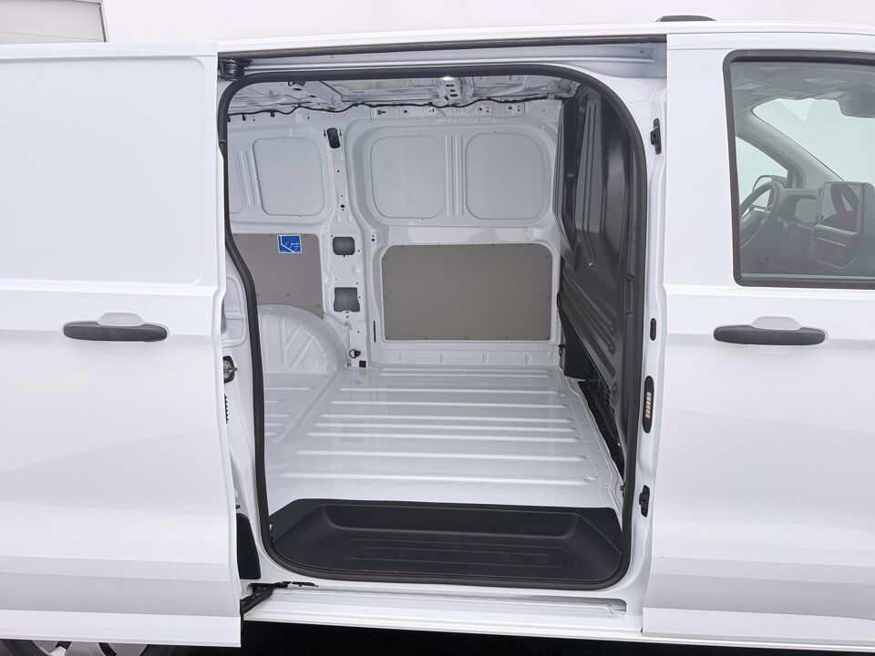 VW-Bedrijfswagens Transporter T7 2.0 TDI 150 PK Aut. L1 Life
