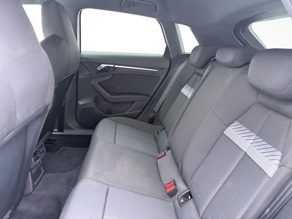 Audi A3 Sportback 30 TFSI Advanced edition
