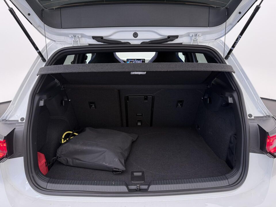 Volkswagen Golf 1.5 eHybrid 272PK GTE