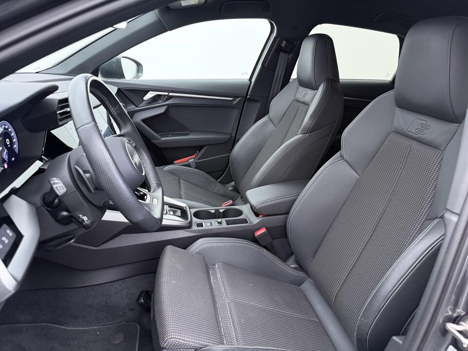 Audi A3 Sportback 45 TFSI e S-Line edition Competition