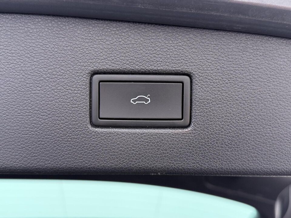 Volkswagen Tiguan 1.4 TSI eHybrid R-Line Business