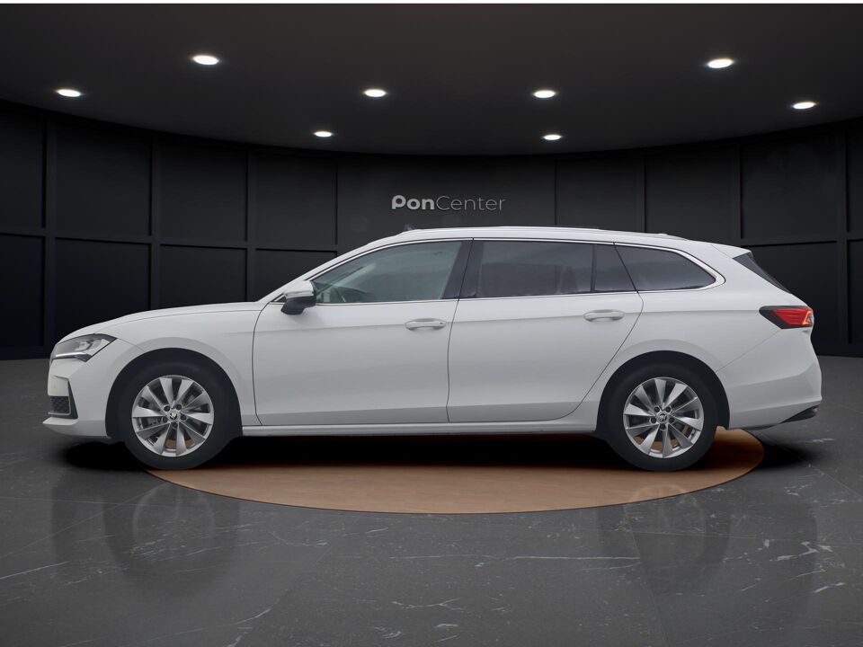 Škoda Superb Combi 1.5 TSI First Edition