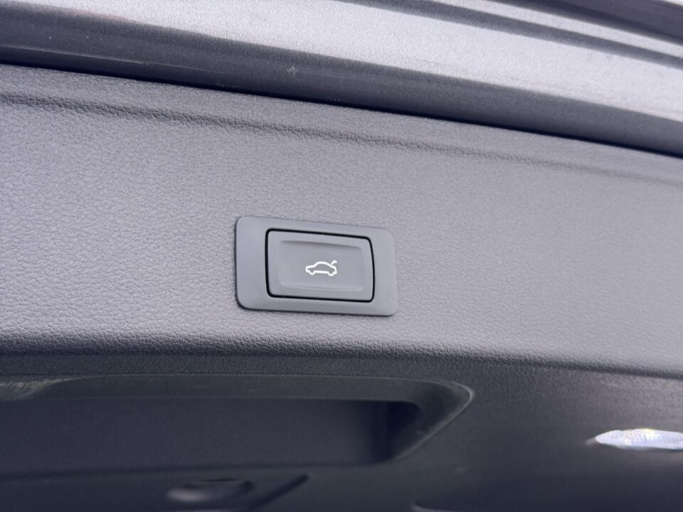 Audi A4 Avant 35 TFSI S Edition Competition
