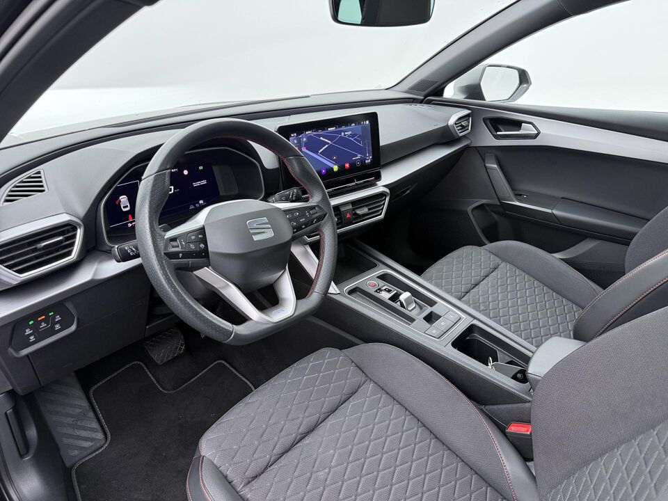 SEAT Leon Sportstourer 1.0 eTSI FR Business Intense