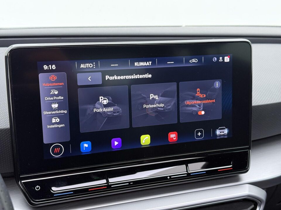 SEAT Leon Sportstourer 1.0 eTSI FR Business Intense