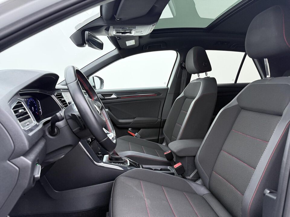 Volkswagen T-Roc 1.5 TSI R-line