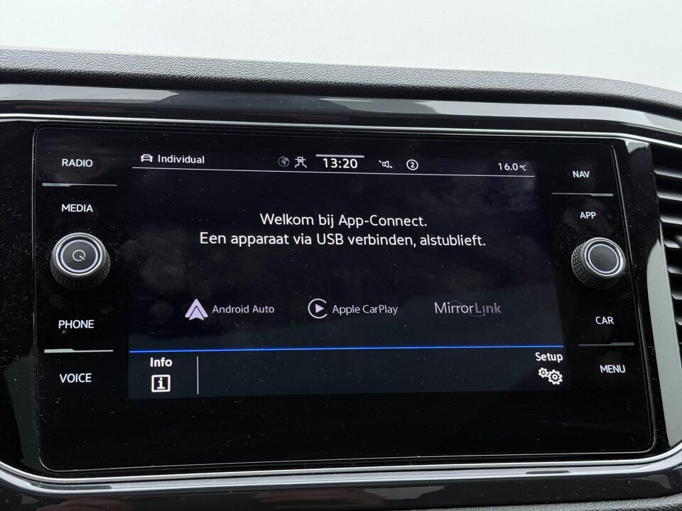 Volkswagen T-Roc 1.5 TSI R-line