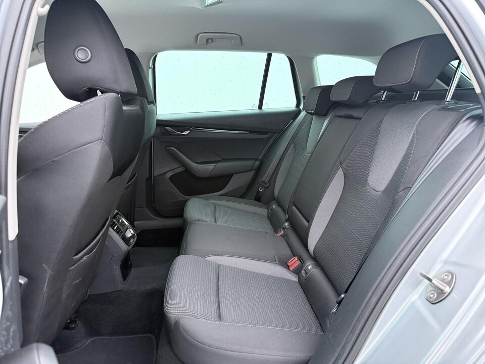Škoda Octavia Combi 1.4 TSI iV PHEV Business Edition