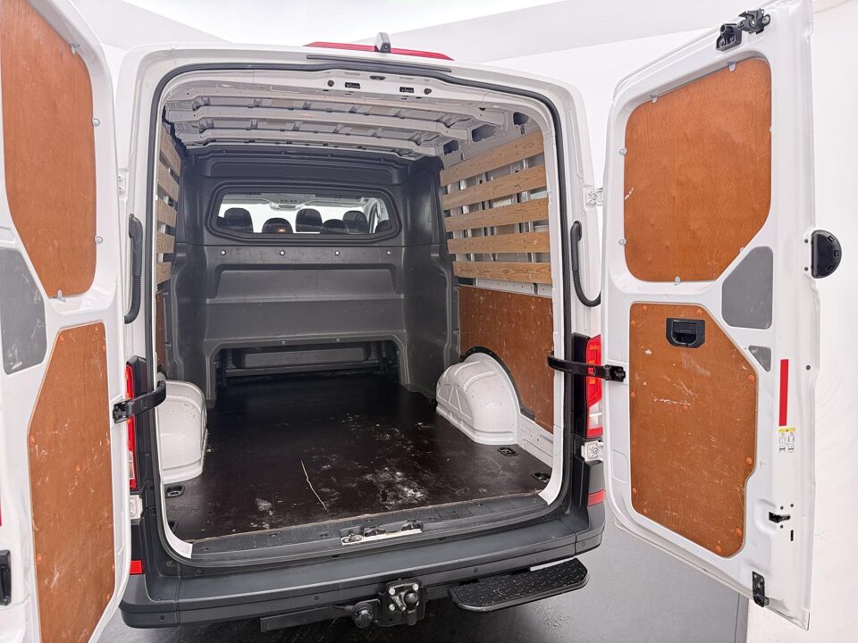 VW-Bedrijfswagens Crafter 35 2.0 TDI 140 PK Aut. L3H2 DC Comfortline EURO VI